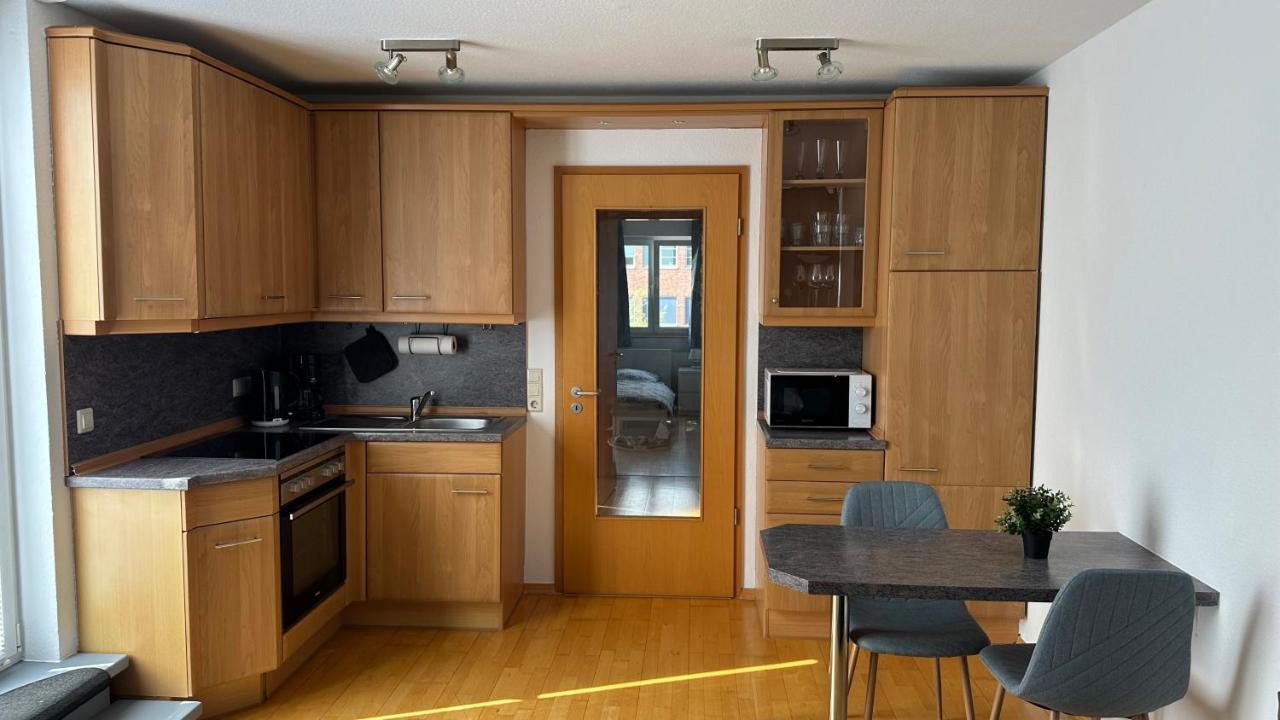 Fischers Ferienwohnung Mit Dachterrasse, Innenstadt Wilhelmshaven Esterno foto