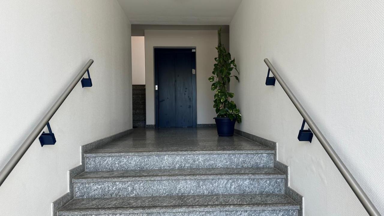 Fischers Ferienwohnung Mit Dachterrasse, Innenstadt Wilhelmshaven Esterno foto